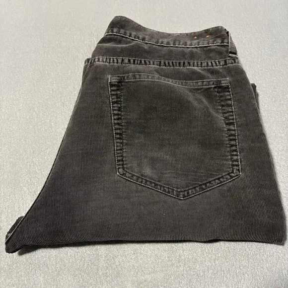 JCrew Corduroy Pants Mens 33x30 Black Straight Leg Regular Fit Medium Wale 77388 - Picture 9 of 10